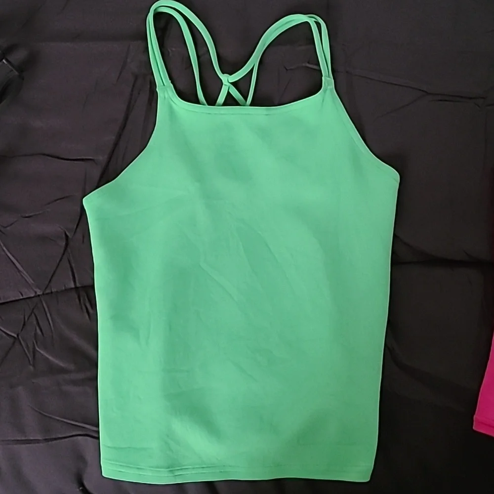 Gymshark Tank Top - Picture 3 of 5